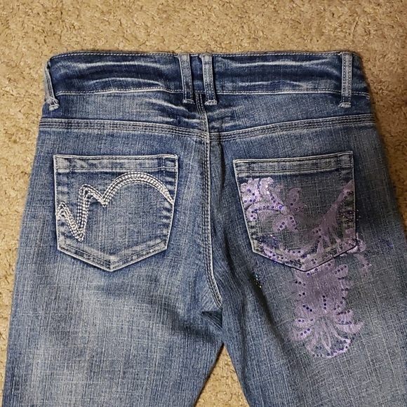 Jeans - Picture 6 of 7